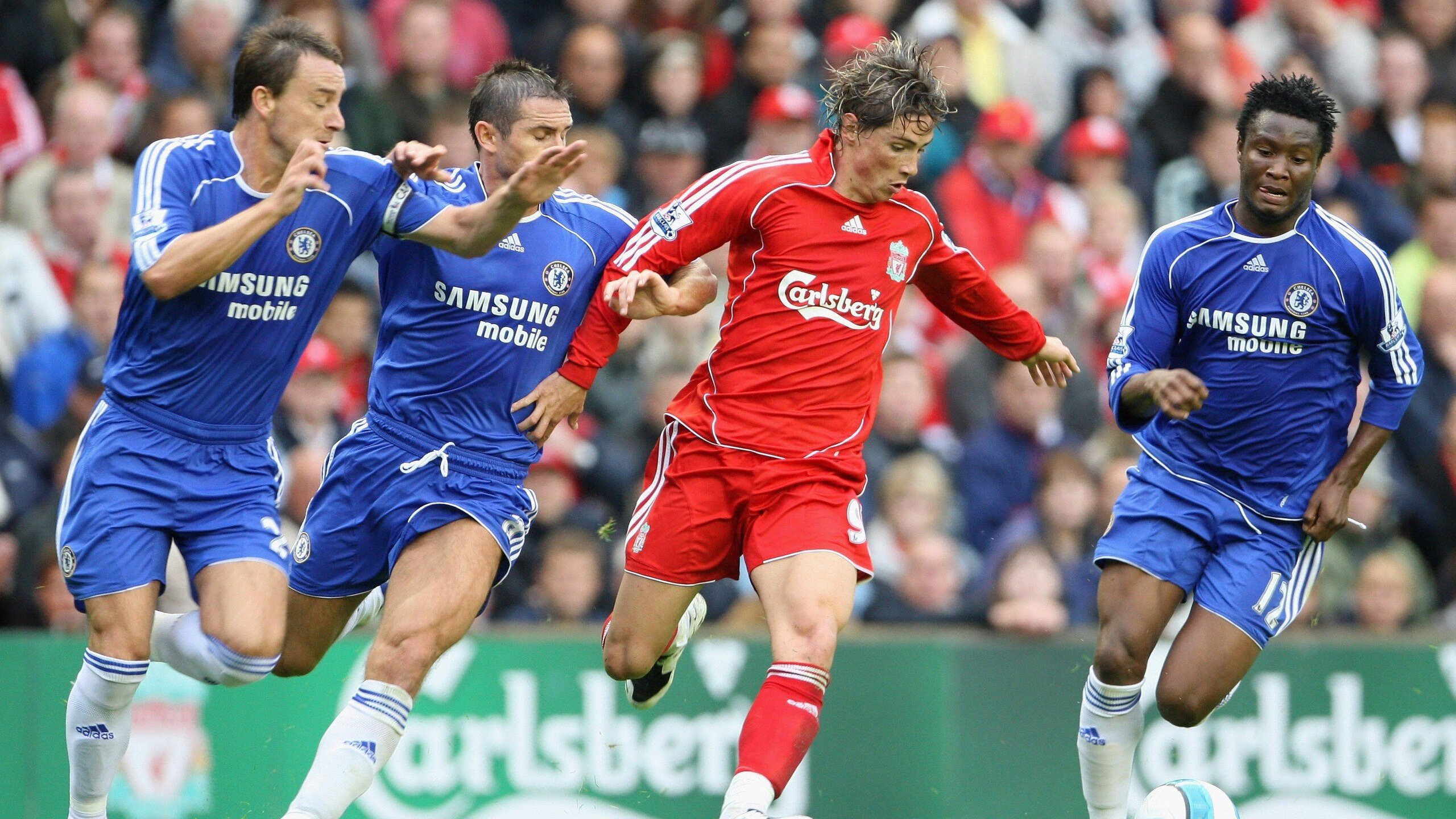 2026年世界山地自行车速降锦标赛 陡坡与林道考验控车极限